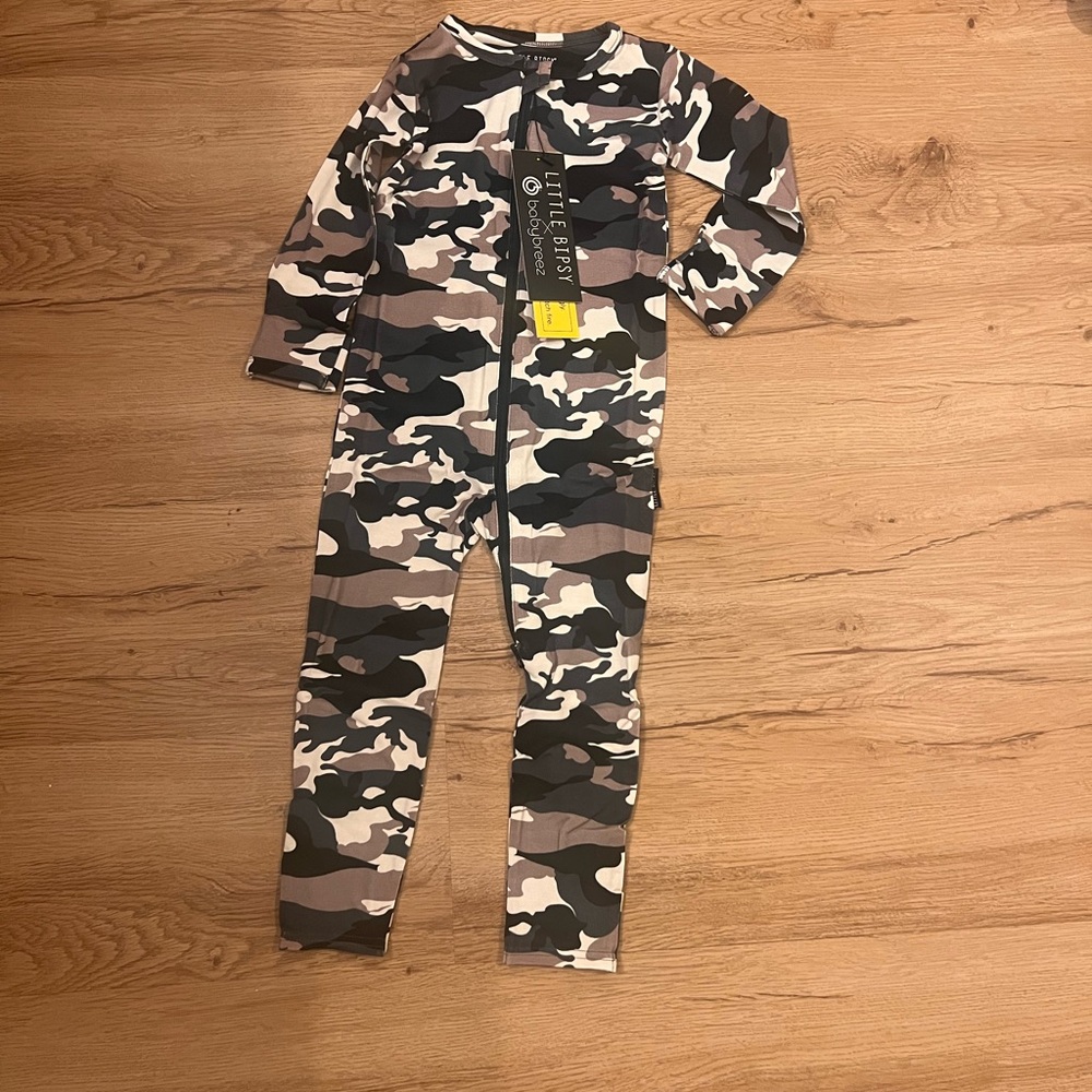 NWT Little Bipsy x Baby Breez Camo Zipper Pajamas Size 18-24 months